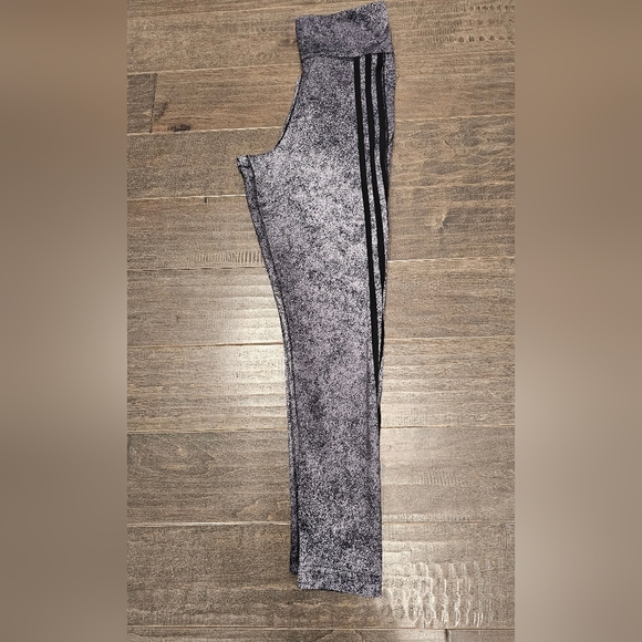 Adidas Women's Feel Brilliant 7/8 Leggings sz small - Picture 5 of 7